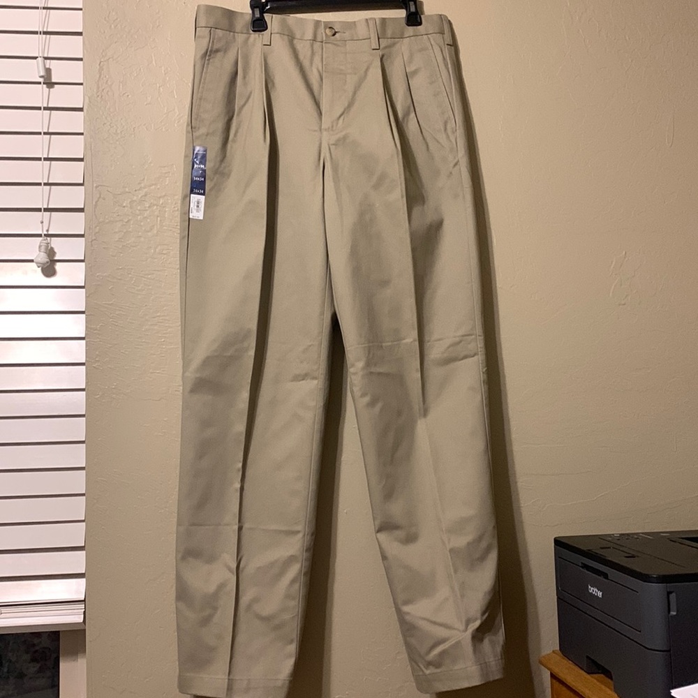 Croft and Barrow Double pleat khakis